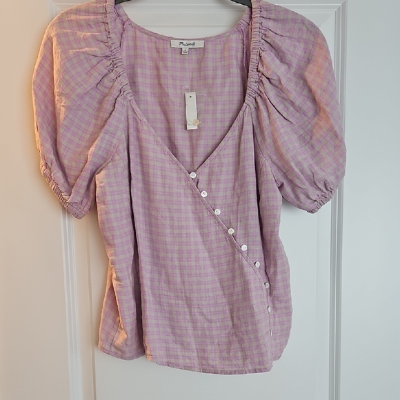 Linen-Blend Puff-Sleeve Button-Wrap Top in Plaid - Picture 3 of 4
